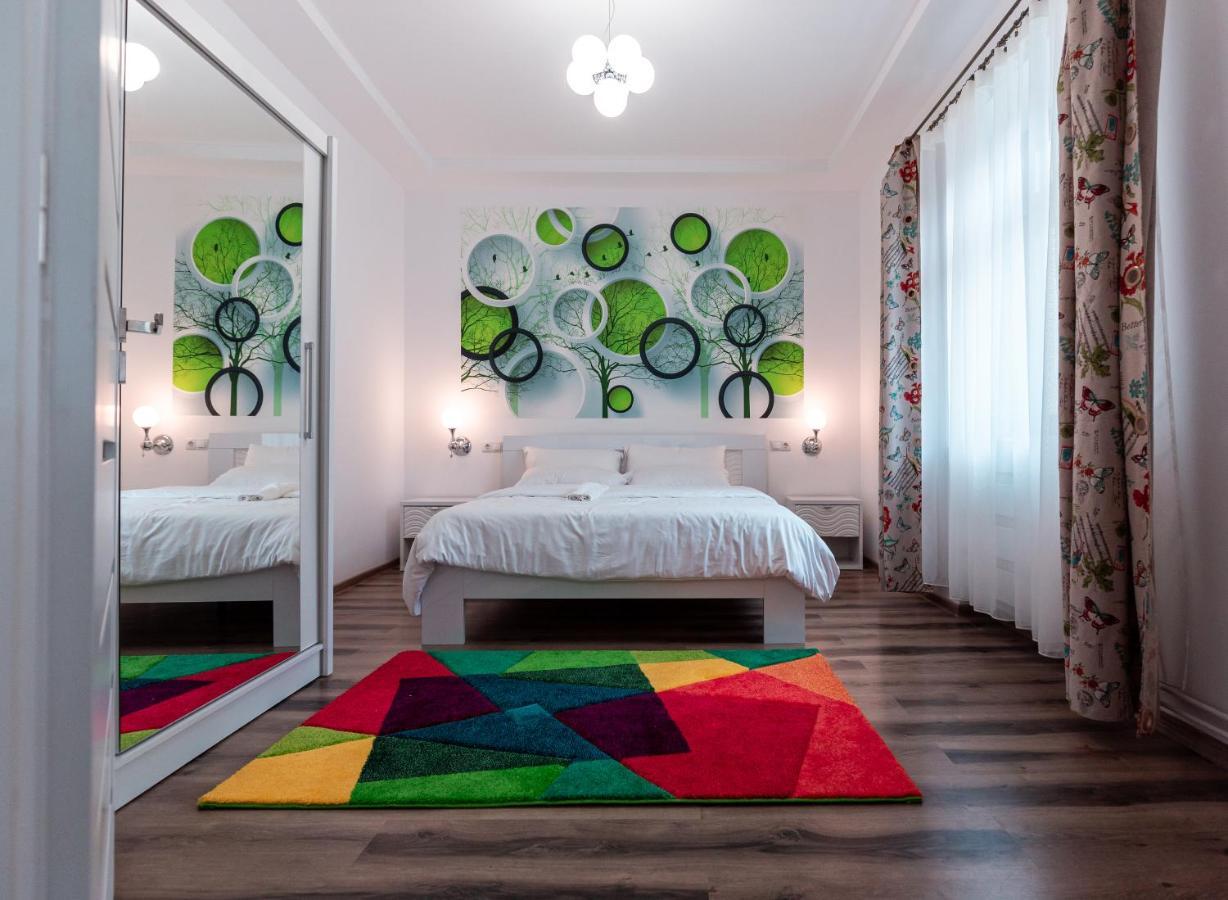 Butterfly Central Sibiu Luaran gambar